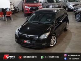 HYUNDAI - I30 - 2010/2011 - Preta - R$ 42.900,00
