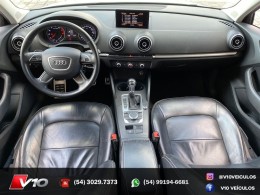 AUDI - A3 - 2015/2016 - Branca - R$ 82.900,00