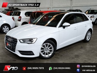 AUDI - A3 - 2015/2016 - Branca - R$ 82.900,00