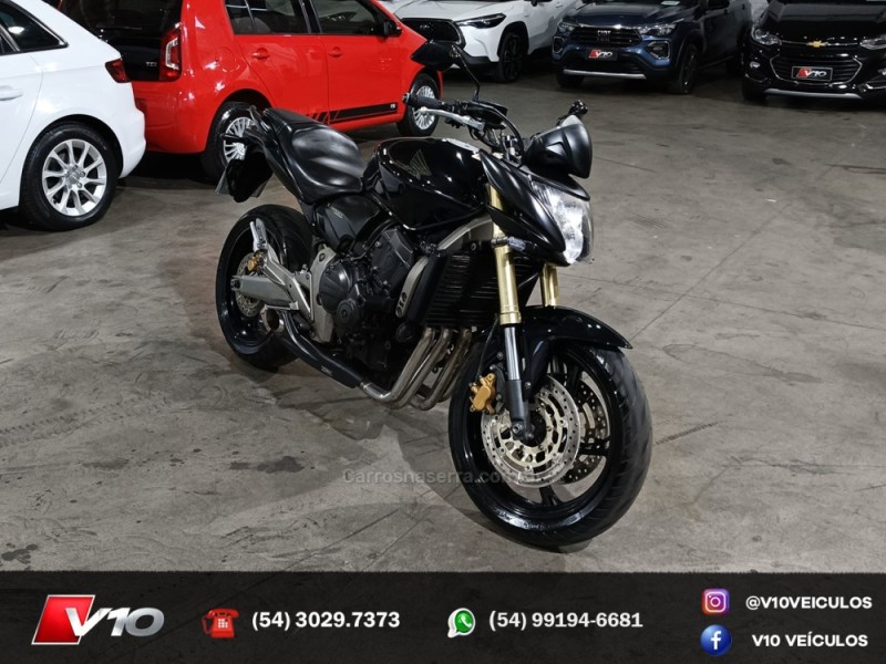 HONDA - CB 600F - 2008/2008 - Preta - R$ 32.900,00