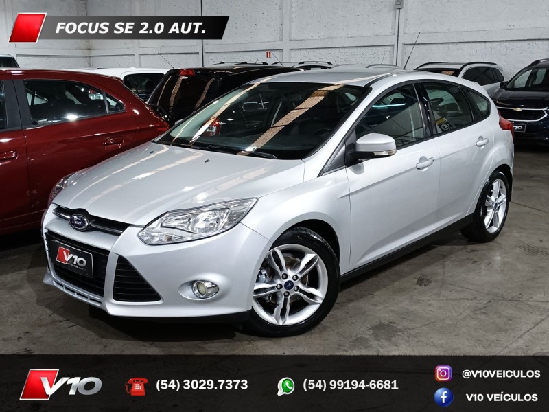 FORD - FOCUS - 2014/2015 - Prata - R$ 52.900,00
