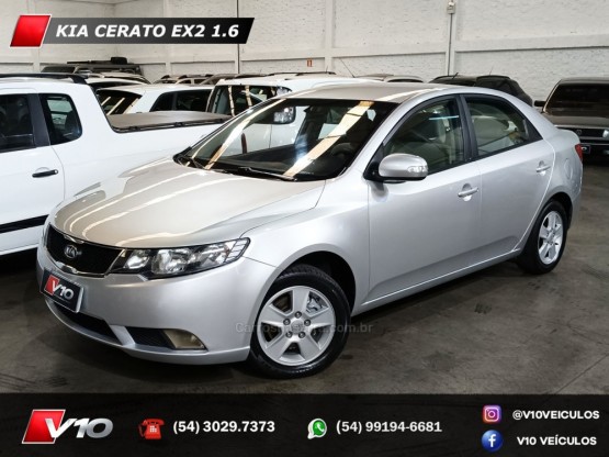 KIA MOTORS - CERATO - 2010/2011 - Prata - R$ 41.900,00