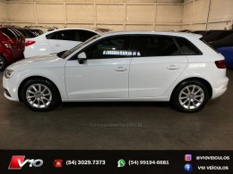 AUDI - A3 - 2015/2016 - Branca - R$ 82.900,00