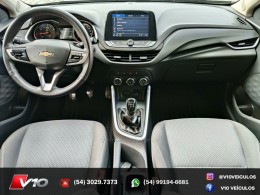 CHEVROLET - ONIX - 2023/2024 - Branca - R$ 74.900,00