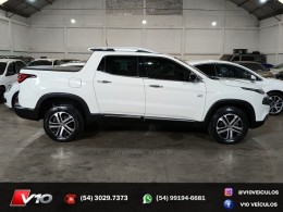 FIAT - TORO - 2017/2017 - Branca - R$ 97.900,00