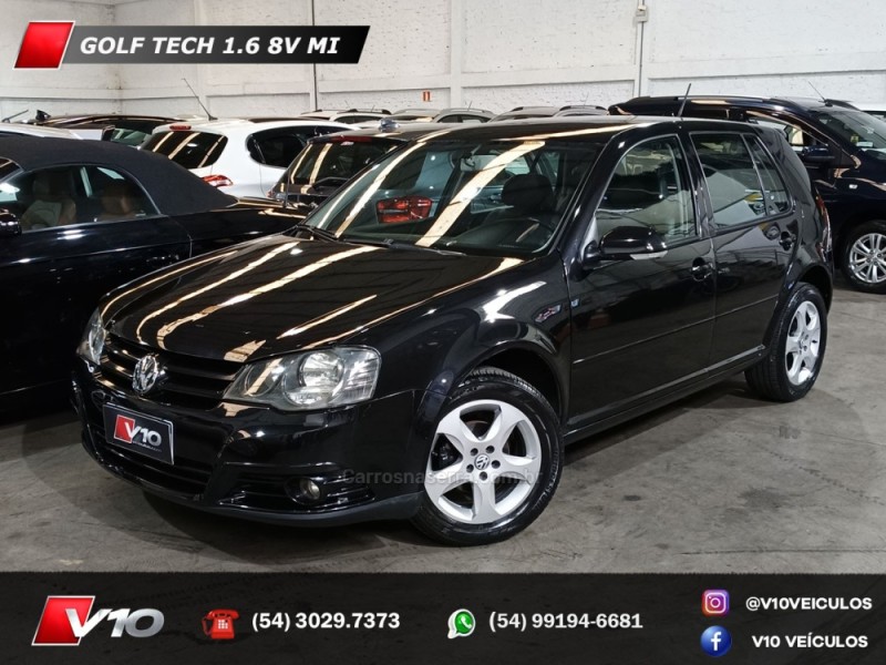 VOLKSWAGEN - GOLF - 2008/2009 - Preta - R$ 42.900,00