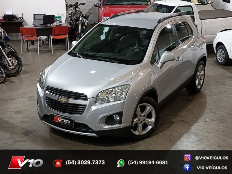 CHEVROLET - TRACKER - 2014/2015 - Prata - R$ 67.900,00