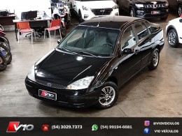 FORD - FOCUS - 2006/2007 - Preta - R$ 19.900,00