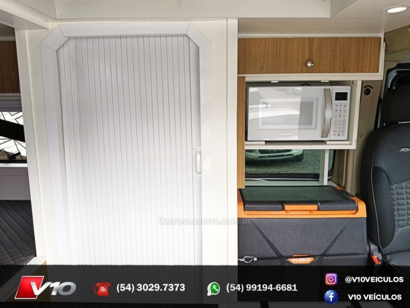 FIAT - DUCATO - 2009/2010 - Cinza - R$ 185.900,00