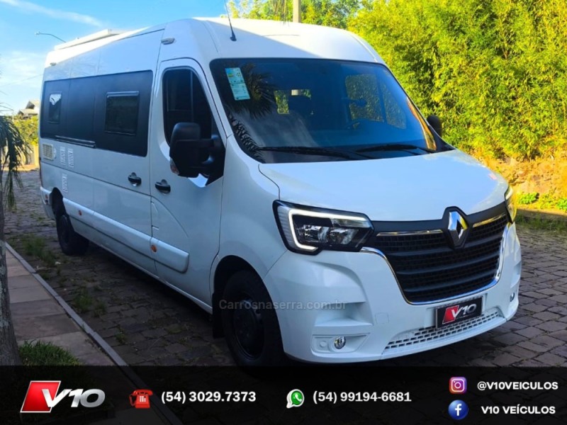 RENAULT - MASTER - 2022/2023 - Branca - R$ 399.900,00