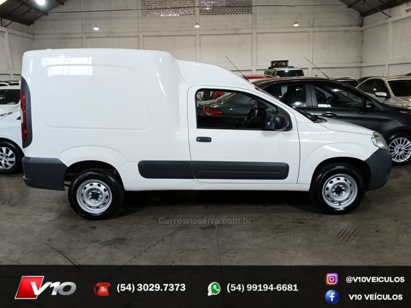 FIAT - FIORINO - 2020/2021 - Branca - R$ 75.900,00