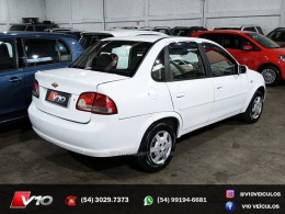 CHEVROLET - CLASSIC - 2013/2014 - Branca - R$ 25.900,00