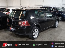 VOLKSWAGEN - GOLF - 2008/2009 - Preta - R$ 42.900,00