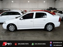 CHEVROLET - ASTRA - 1999/1999 - Branca - R$ 21.900,00