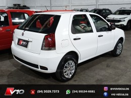 FIAT - PALIO - 2014/2015 - Branca - R$ 36.900,00