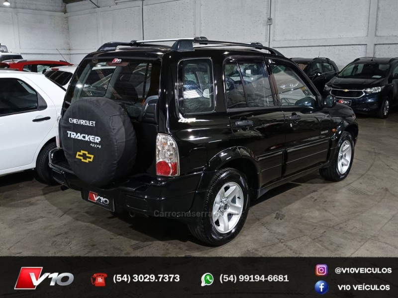 CHEVROLET - TRACKER - 2008/2009 - Preta - R$ 38.900,00
