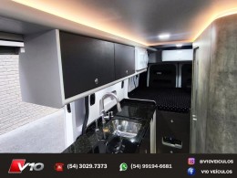 RENAULT - MASTER - 2022/2023 - Branca - R$ 389.900,00