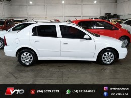 CHEVROLET - ASTRA - 1999/1999 - Branca - R$ 21.900,00