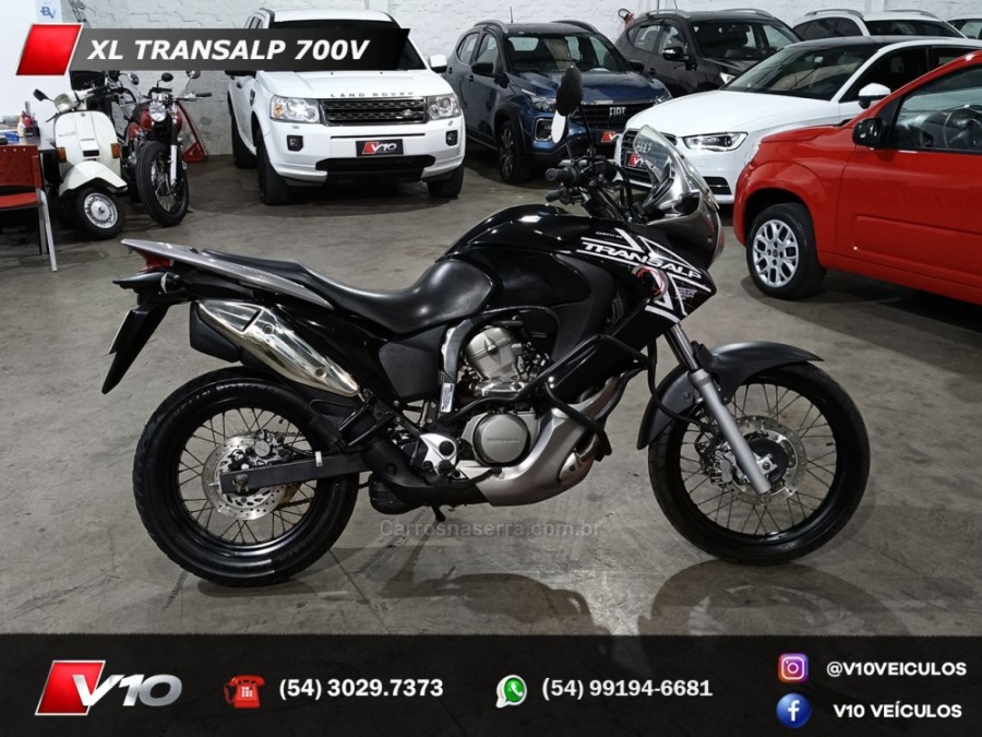 HONDA - XL 700V - 2010/2011 - Preta - R$ 31.900,00